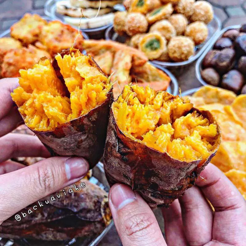 Ăn vặt tại Đà Lạt - Khoai lang nướng Ăn vặt ở Đà Lạt - Khoai lang nướng