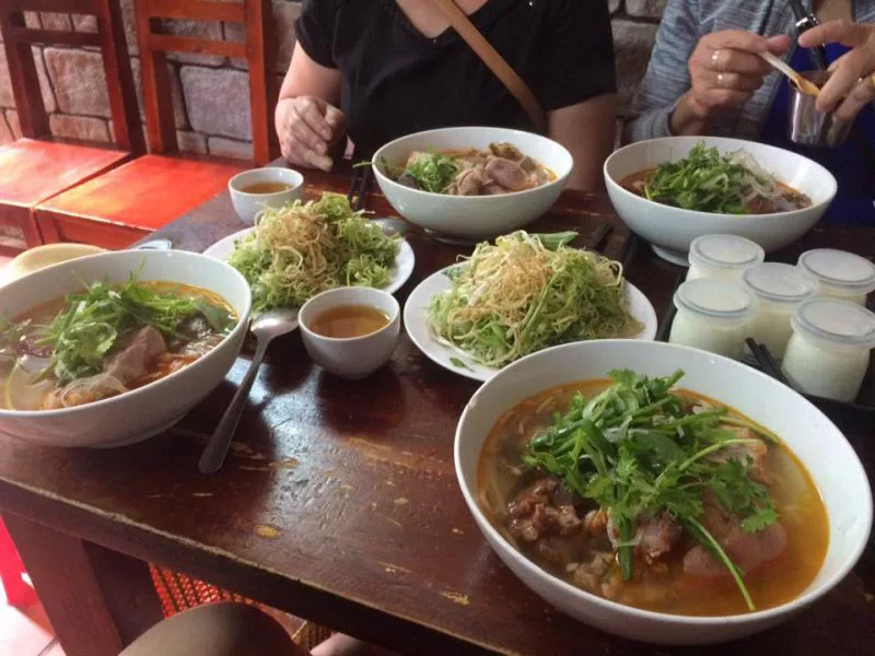 Quán bún bò Huế ở Đà Lạt - quán bún Thiên Trang