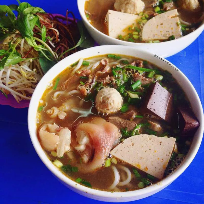 Quán bún bò Huế ở Đà Lạt - quán Vy Vy