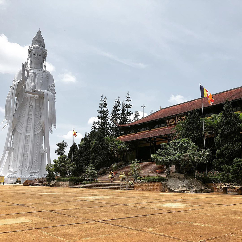 Linh Ẩn Tự Đà Lạt
