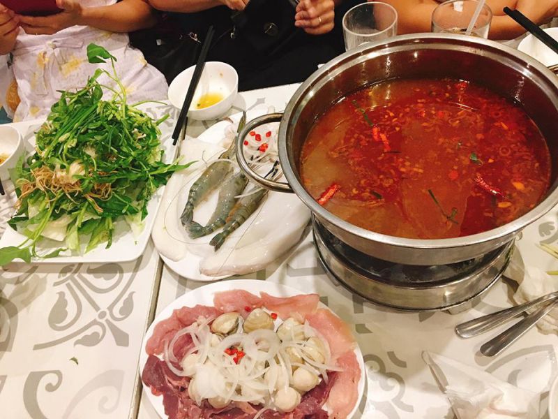 Lẩu Rau ở Đà Lạt ngon nổi tiếng Khap Bun Kha Lẩu mực khổng lồ Khap Bun Kha ngon nổi tiếng ở Đà Lạt