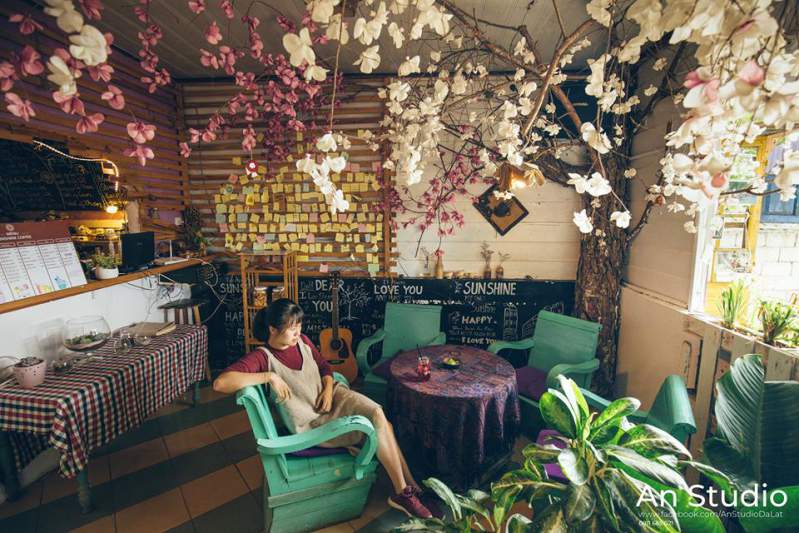 Sunshine coffee ở Đà Lạt - Một nơi lý tưởng để selfie