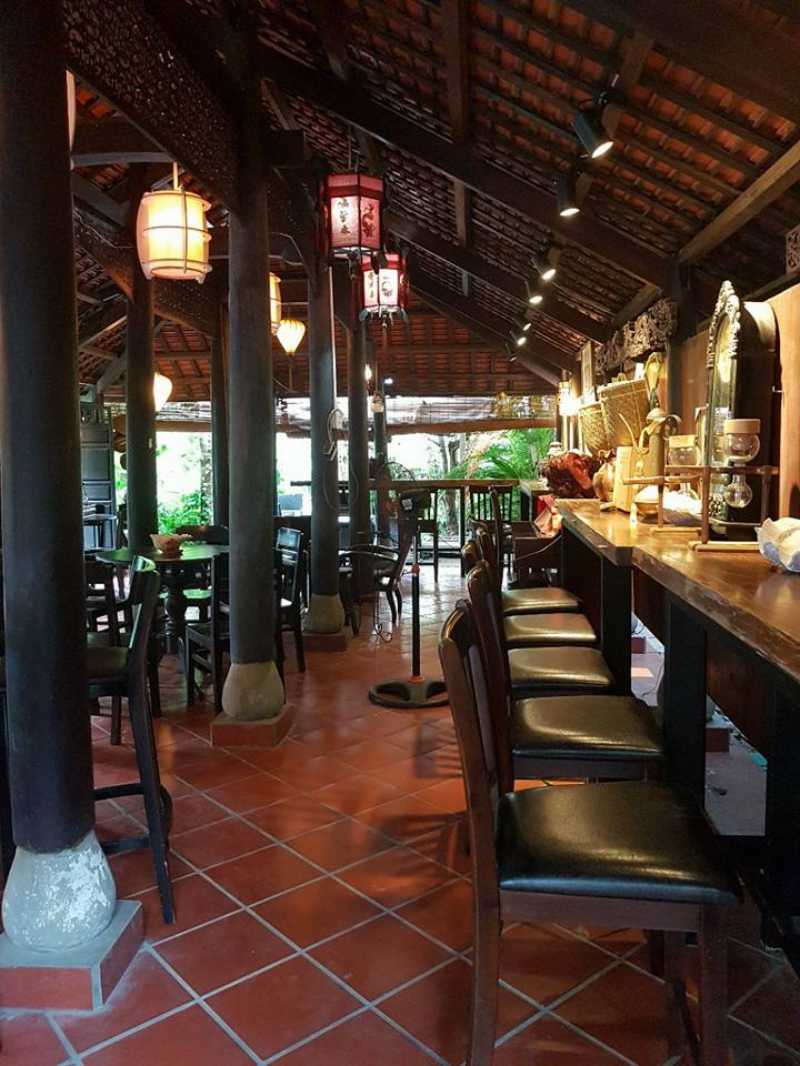 Không gian xưa bên trong quán Cafe Chồn Trại Hầm ở Tp. Đà Lạt