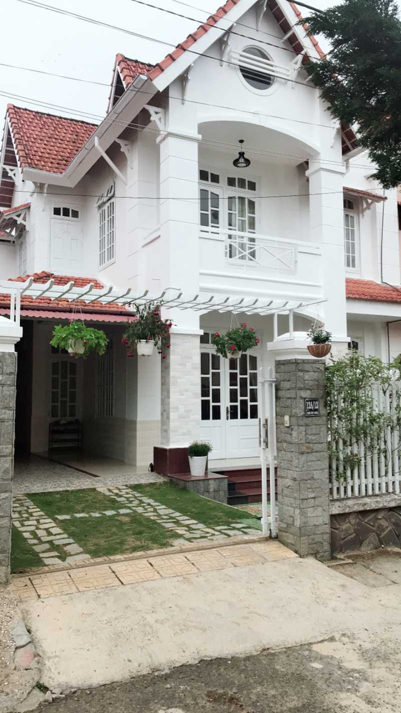 Mặt tiền biệt thự ở số 12 Triệu Việt Vương, Tp. Đà Lạt