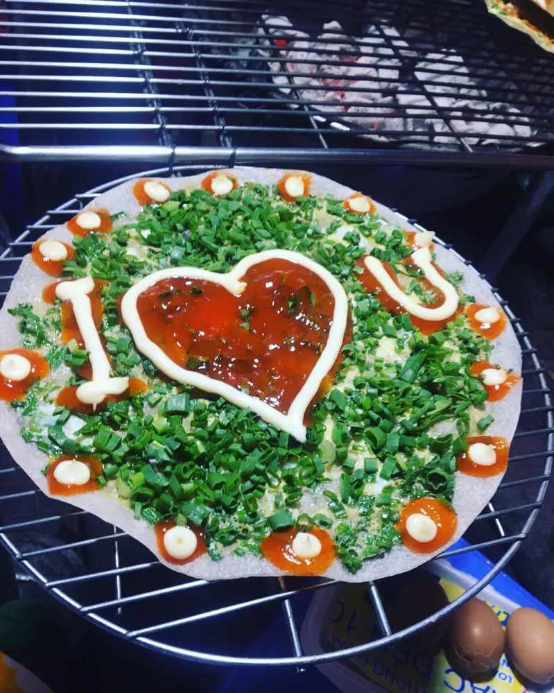 Chuyện tình bánh tráng nướng ở quán ăn vặt ngon Đà Lạt Chuyện tình láng mạn bánh tráng nướng ở quán ăn vặt Đà Lạt