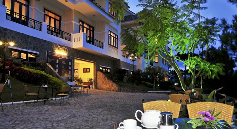 địa chỉ Khách sạn Kỳ Hòa Đà Lạt Không gian lãng mạn buổi tối ở Khách sạn Kỳ Hòa ở Đà Lạt