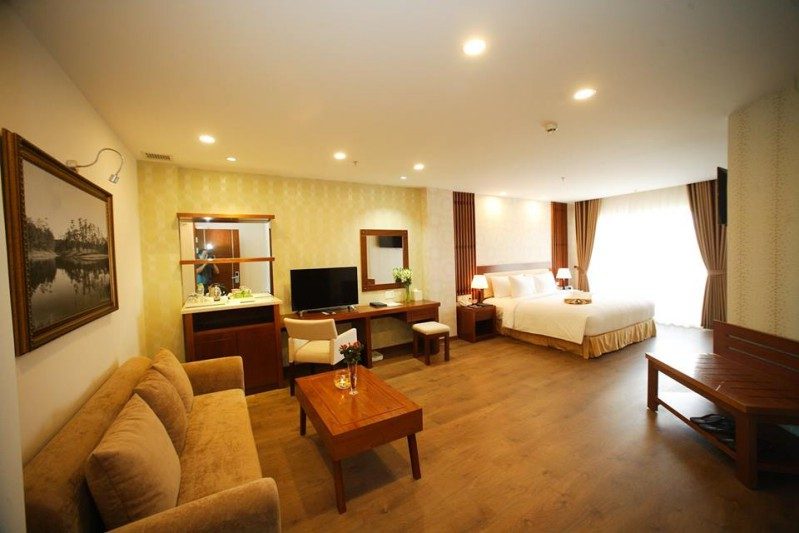 Deluxe Double của Đà Lạt LADALAT Hotel Không gian bên trong phòng Deluxe Double của Đà Lạt LADALAT Hotel