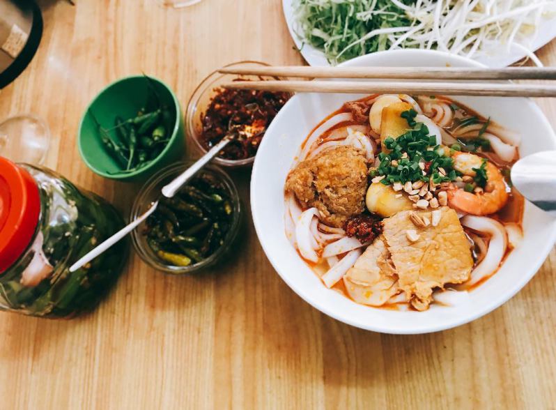 Món mì Quảng tại Đà Lạt Món mì Quảng quen thuộc cũng có mặt tại tp Đà Lạt