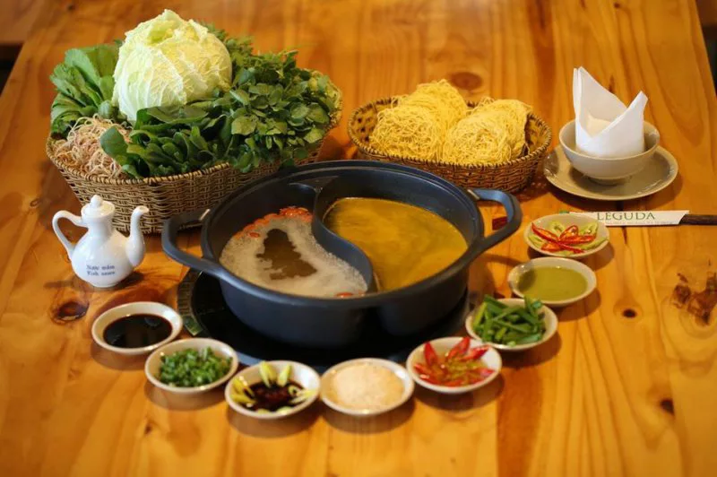 Đồ lẩu ở Quán Buffet Rau Leguda Đà Lạt Đồ lẩu nướng ở Quán Buffet Rau Leguda Đà Lạt