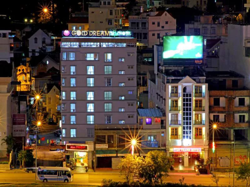 Gold Dream Hotel - Khách sạn Đà Lạt 2 sao cạnh chợ đêm