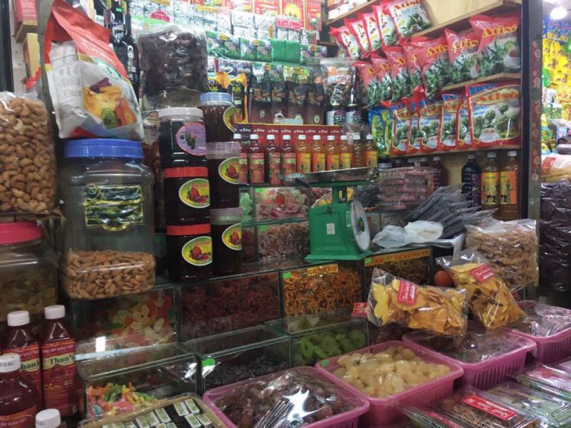 Quầy đặc sản Đà Lạt tại chợ Đà Lạt (ảnh sưu tầm FB)