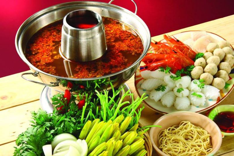 Lẩu ở quán Xưa ở Đà Lạt