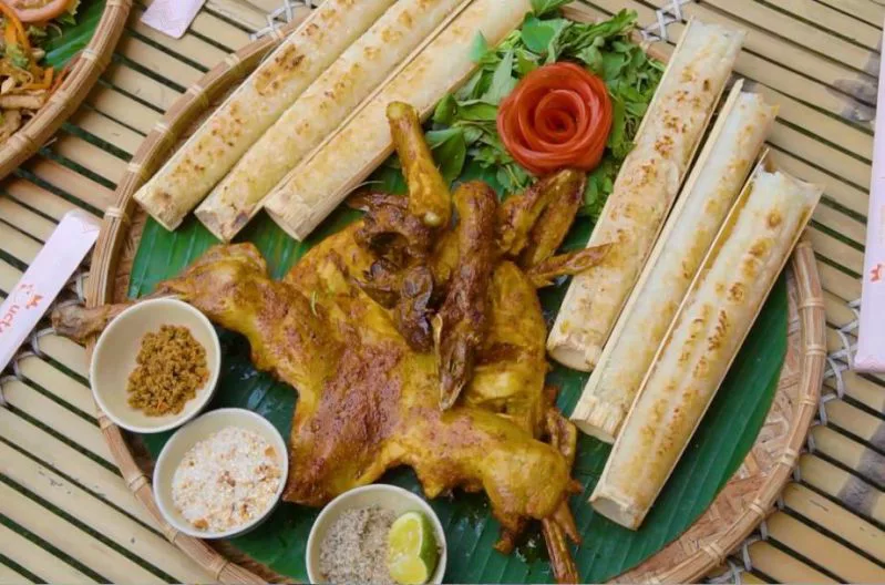Quán cơm lam gà nướng Hương Rừng Đà Lạt Quán cơm lam gà nướng Hương Rừng