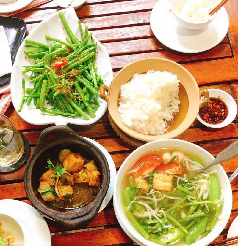 Quán cơm chay Hoa Sen ở Đà Lạt Cơm chay Hoa Se