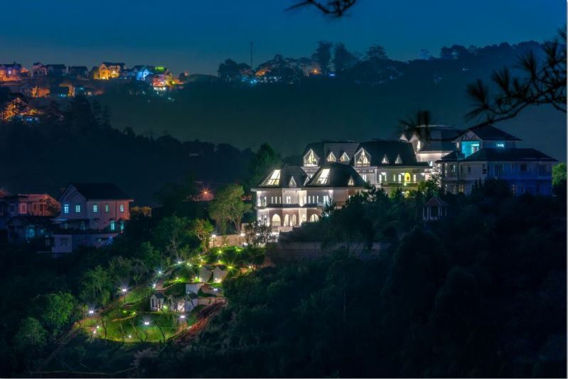 Khách sạn DaLat De Charme Village