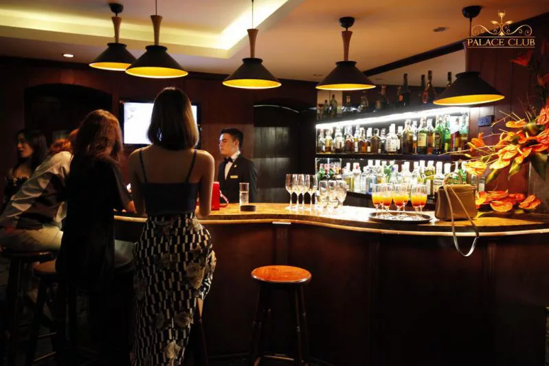 Quầy Bar Le Select ở Du Parc Hotel Dalat
