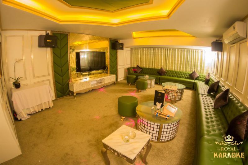 Phòng karaoke Hoàng Gia tại khách sạn Du Parc Đà Lạt
