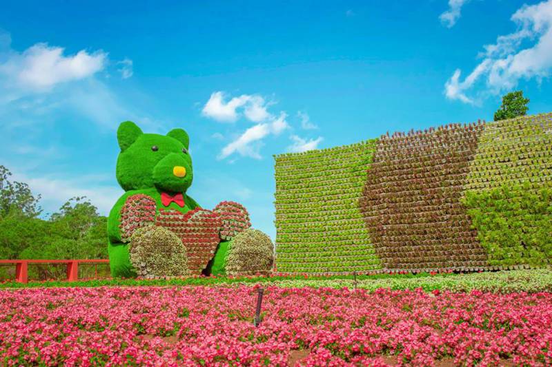 Chú gấu Teddy bằng hoa tại Fresh Garden ở Đà Lạt