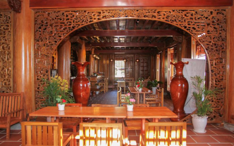Cafe Tiên Dung Đà Lạt ngôi nhà bằng gỗ Đinh Hương