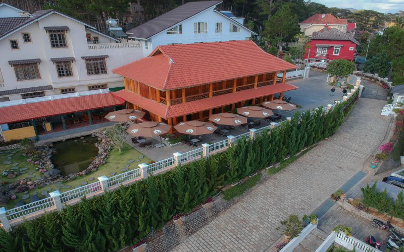Toàn cảnh cafe Tiên Dung Đà Lạt