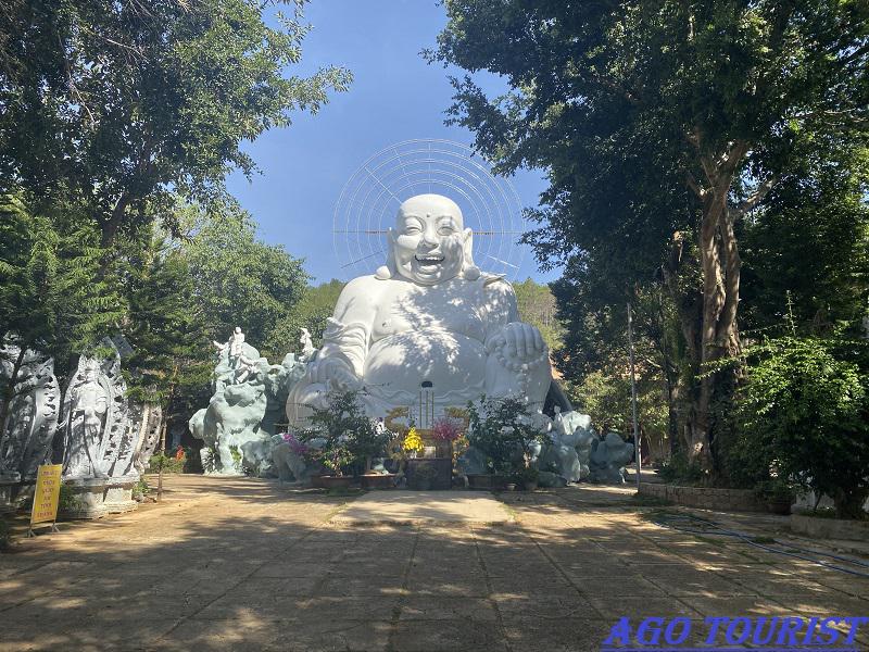 Review chùa linh ẩn đà lạt  nơi có bức tượng phật lớn nhất việt nam