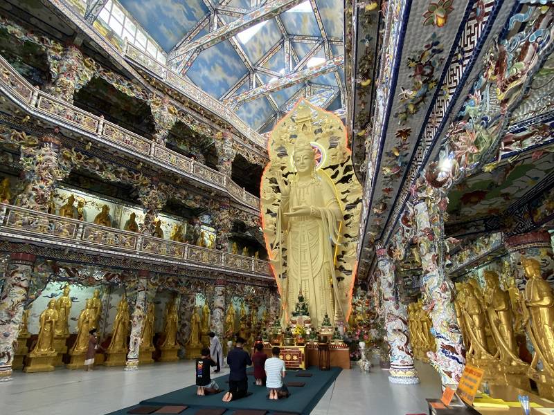 Tượng phật Quan Thế Âm Bồ Tát
