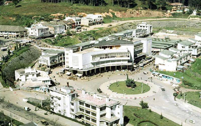 chợ Đà Lạt Chợ Đà Lạt khi vừa mới khánh thành, đưa vào hoạt động