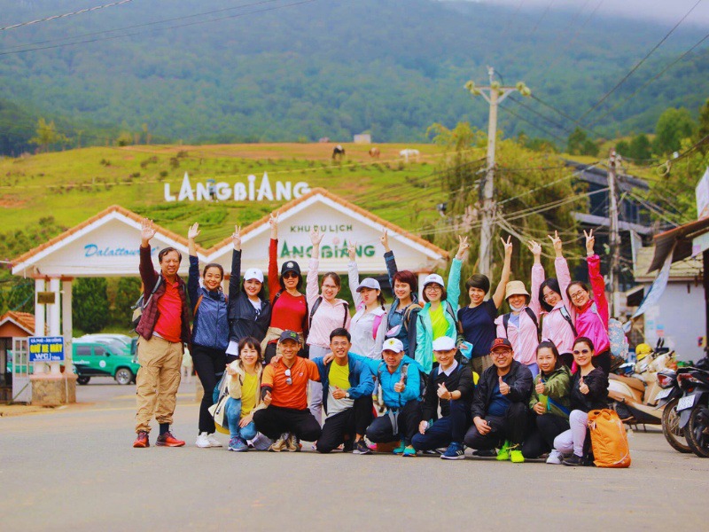 đi tour trekking Đà Lạt