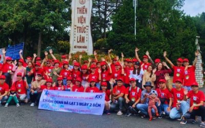 Đoàn khách đến tham quan Thiền viện Trúc Lâm Đà Lạt
