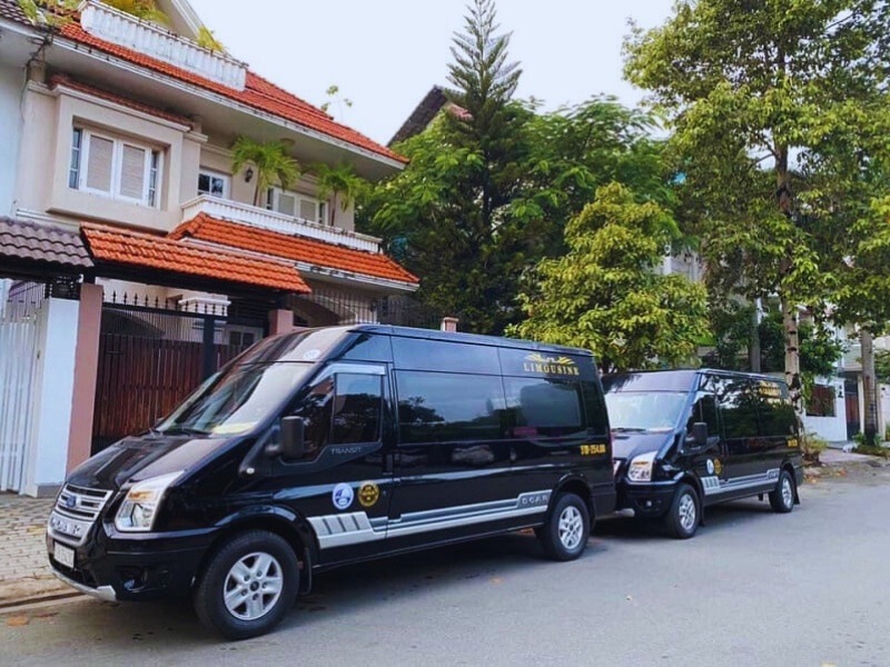 thuê xe Limousine 9 chỗ từ Đà Lạt đi Sài Gòn